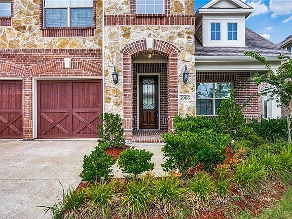 2nd image of 3906 Horseshoe Ln