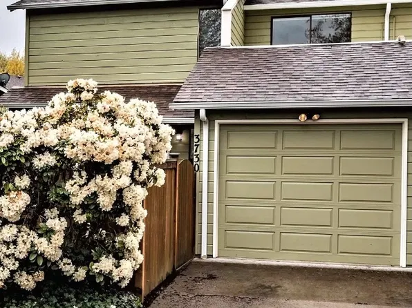 3730 Westleigh St #1, Eugene, OR 97405