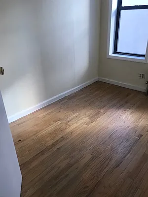 Rented by Johanna Gyuro, LREB | media 17