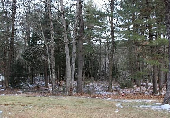4th image of 110 Oaklawn Ave