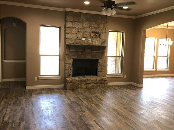 4th image of 6642 Pinehurst Dr
