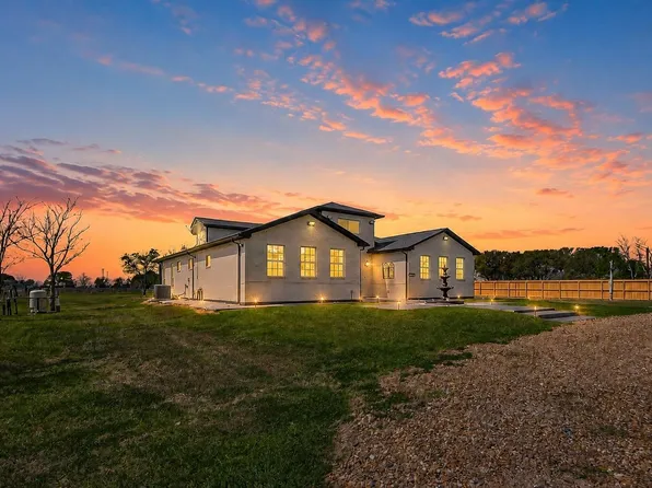 12212 Padon Rd, Needville, TX 77461