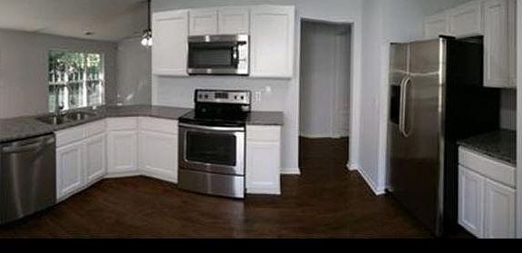 3rd image of 7421 Stone Mountain Ct