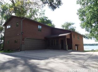 5061 Alameda St, Shoreview, MN 55126