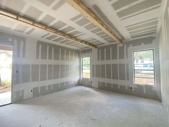 2nd image of 508 Somerset Woods Ct