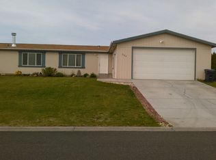 659 J St SE, Ephrata, WA 98823