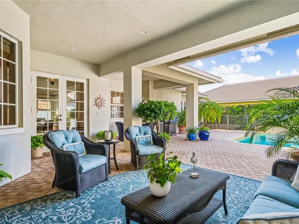 9018 Castle Harbour Cir, Vero Beach, FL 32963