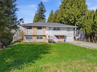 14245 Kindersley Dr, Surrey, BC V3R 5P7