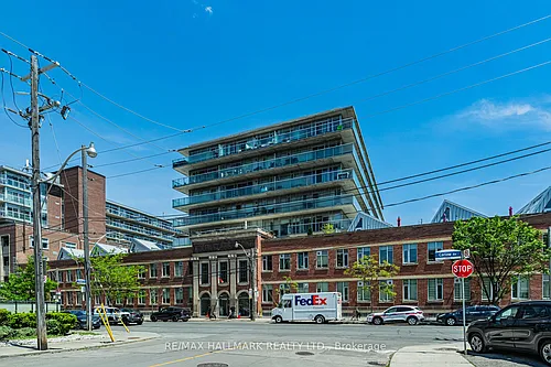 201 Carlaw Ave #L06 Photo 1