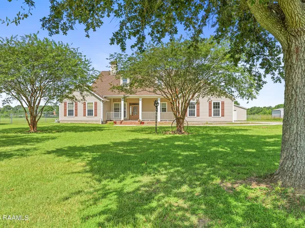 8022 Sidney Gautreaux Rd, Abbeville, LA 70510