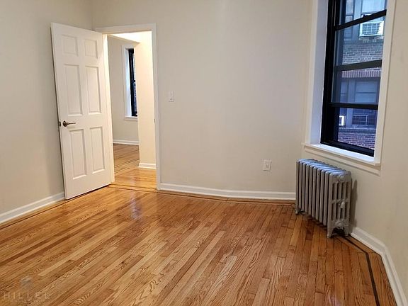 4th image of 3508 95th St APT 3D