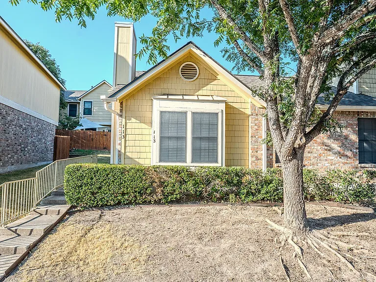11901 Swearingen Dr #113 — Photo 15