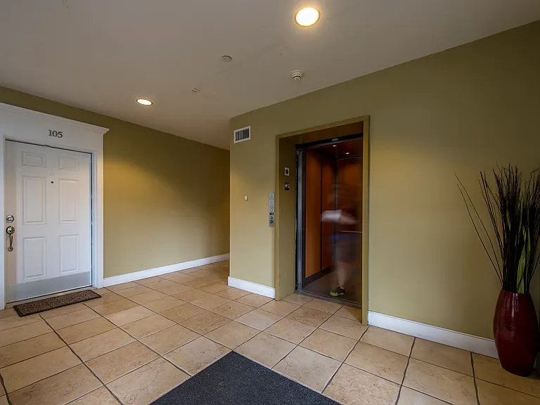 Charles Passage — Photo 4