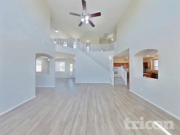 30010 N Sedona Pl — Photo 3