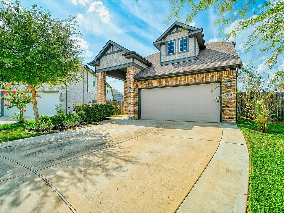 31110 Camden Bluff Cir