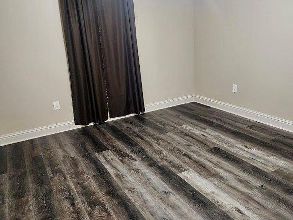 4th image of 1003 Wineberry Ln