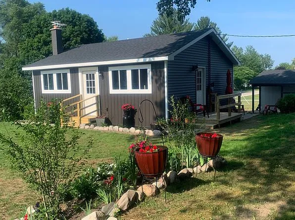 329 S Madison Ave, Custer, MI 49405