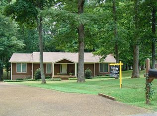 106 Hidden Lake Ct, Hendersonville, TN 37075