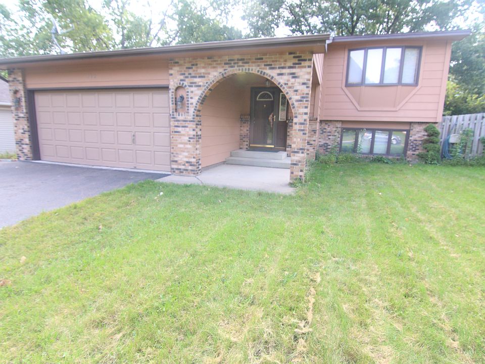1st image of 762 Willow Grove Ln