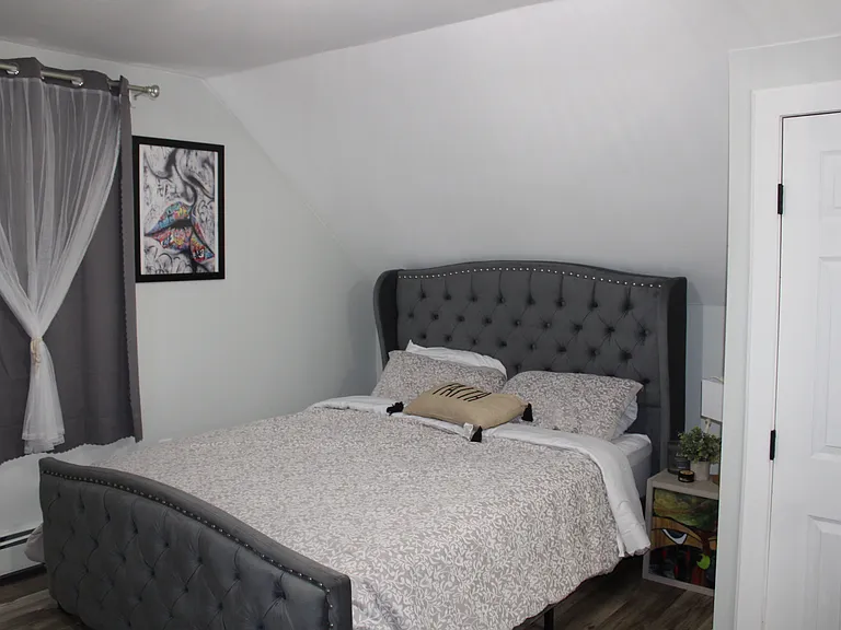 19 Blake St — Photo 2