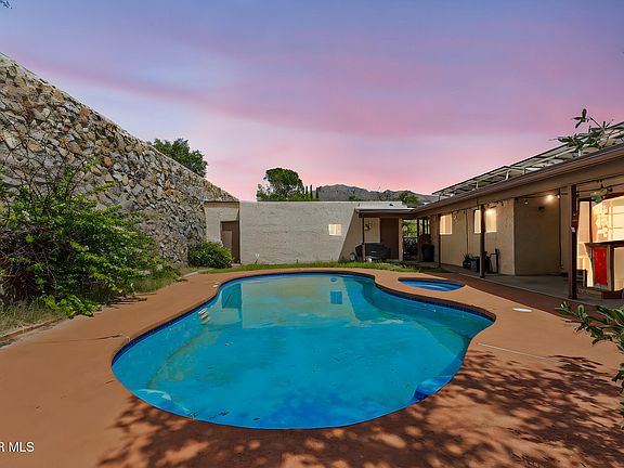 3rd image of 6701 Cresta Bonita Dr