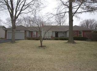 9945 Foster St, Overland Park, KS 66212