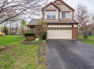 644 Sierra Pl, Gurnee, IL 60031