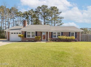 519 W Springhill Ter, Jacksonville, NC 28546