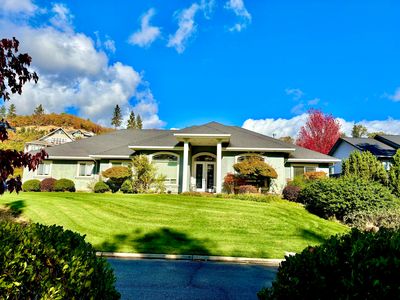 103 NW Caddis Pl, Grants Pass, OR, 97526