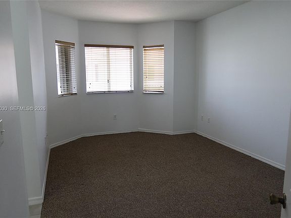 4th image of 8341 SW 124th Ave #1