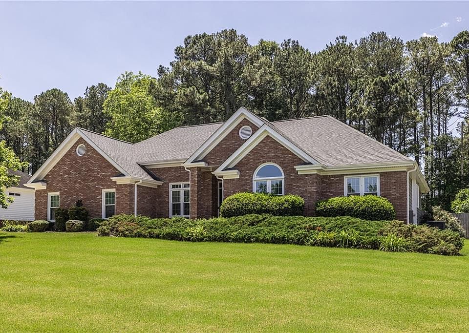 1st image of 3845 Glen Ian Dr