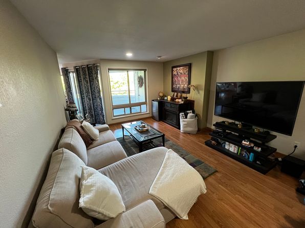 12349 Roosevelt Way NE APT 402