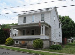 208 S Jefferson St, Mount Union, PA 17066