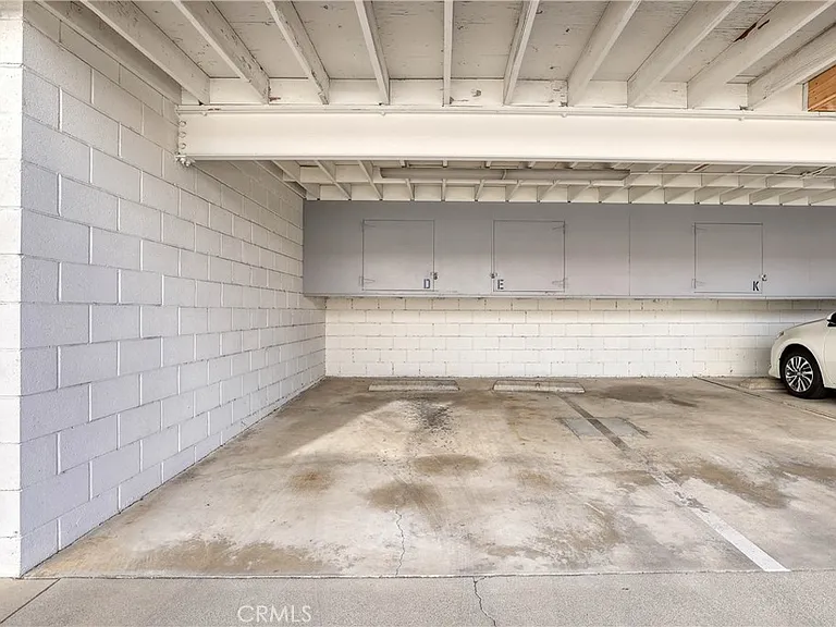 285 S Sierra Madre Blvd #D — Photo 14
