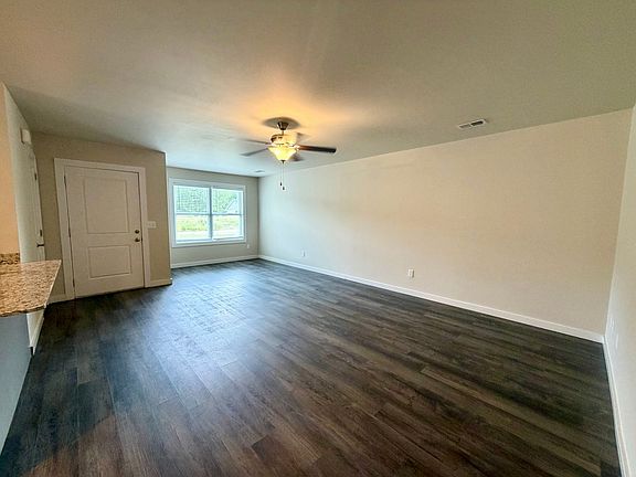 2nd image of 14 Lexington Ct