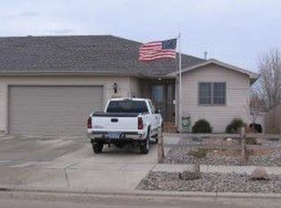 3513 13th St SW, Minot, ND 58701