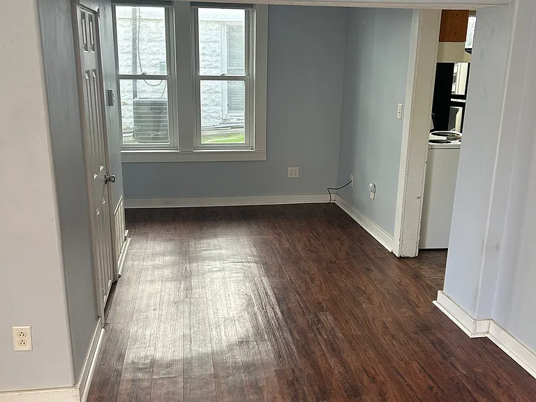 708 Chestnut St #B — Photo 3