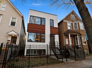 2216 N Maplewood Ave, Chicago, IL 60647