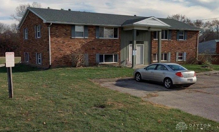 2nd image of 3644-3650 Charlotte Dr
