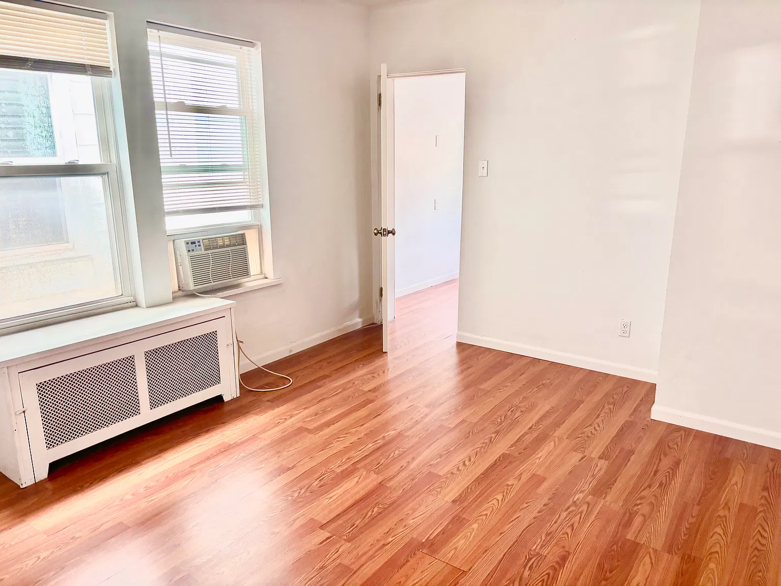 3 bed, 1612 sqft, $2,300 — Photo 3