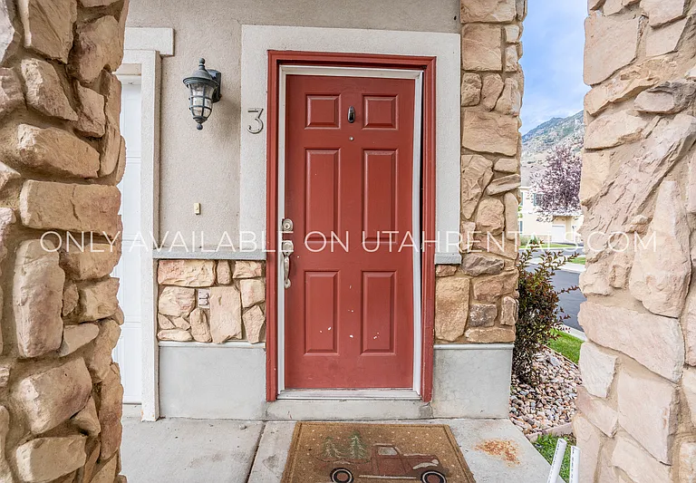 1028 Canyon Vista Rd #3 — Photo 25