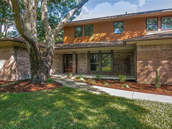 3rd image of 652 W Sorita Cir