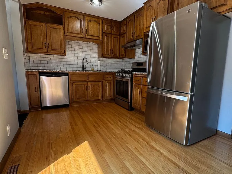 6314 Knox Ave S — Photo 4