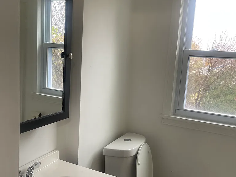 594 Mount Read Blvd — Photo 6