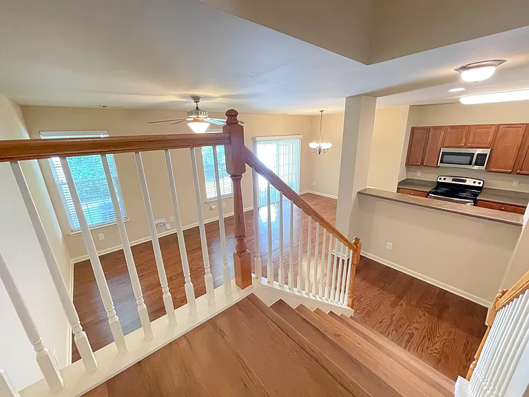3242 Brockenhurst Dr — Photo 15