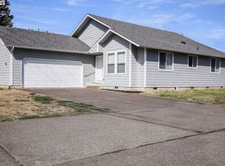 1107 Echo Hollow Rd, Eugene, OR 97402