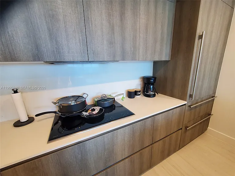17550 Collins Ave #1403 — Photo 31