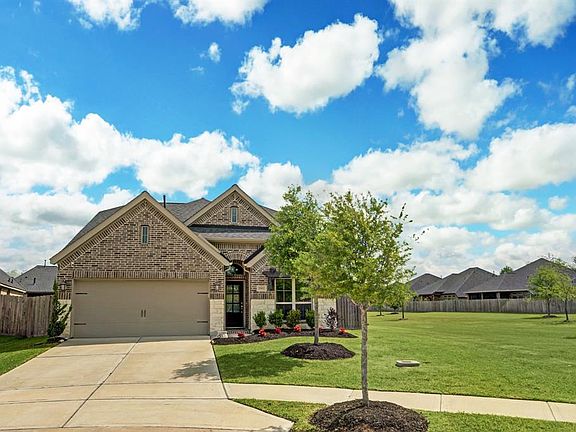 2nd image of 2902 River Flower Ln