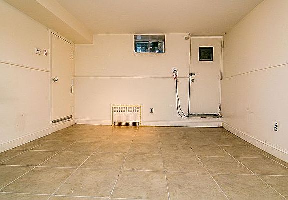 5th image of 269 Melrose St #1B
