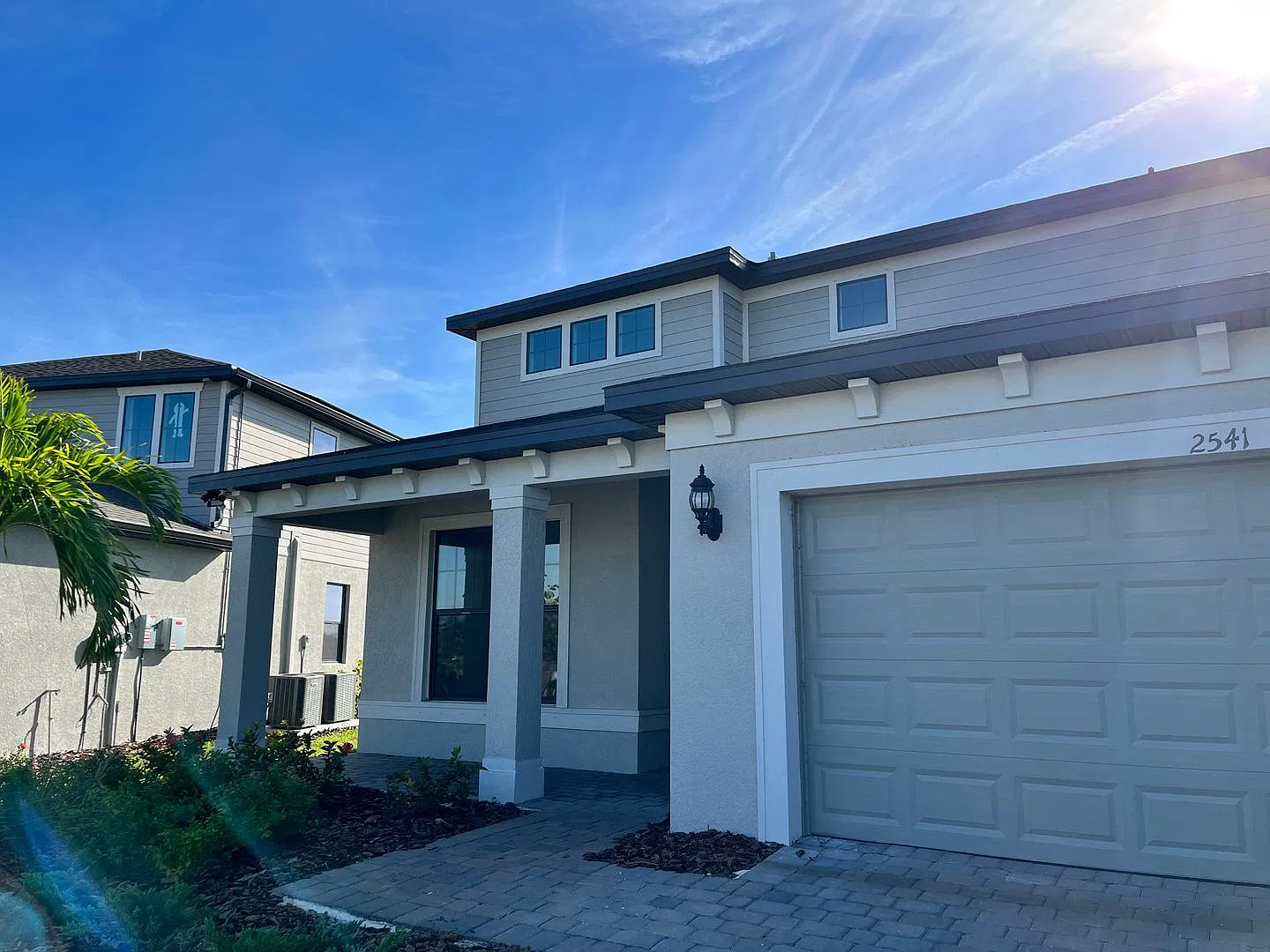RARE 5 Bedroom, 4.5 Bathroom Home in Cedar Grove/North Port! — Photo 2